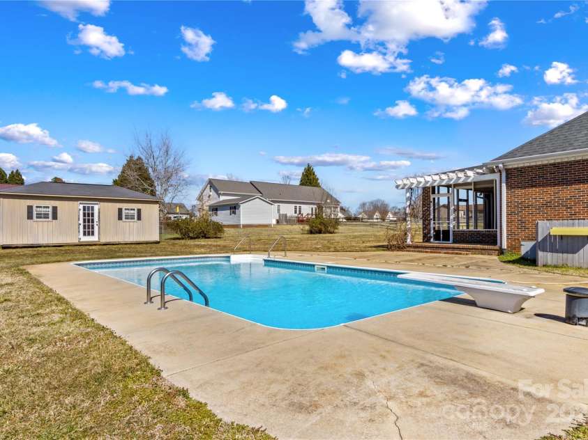 130 Ketchie Drive, Mooresville, NC 28115.  MLS# CAR4224055, YatesRealty ID 1528. 
