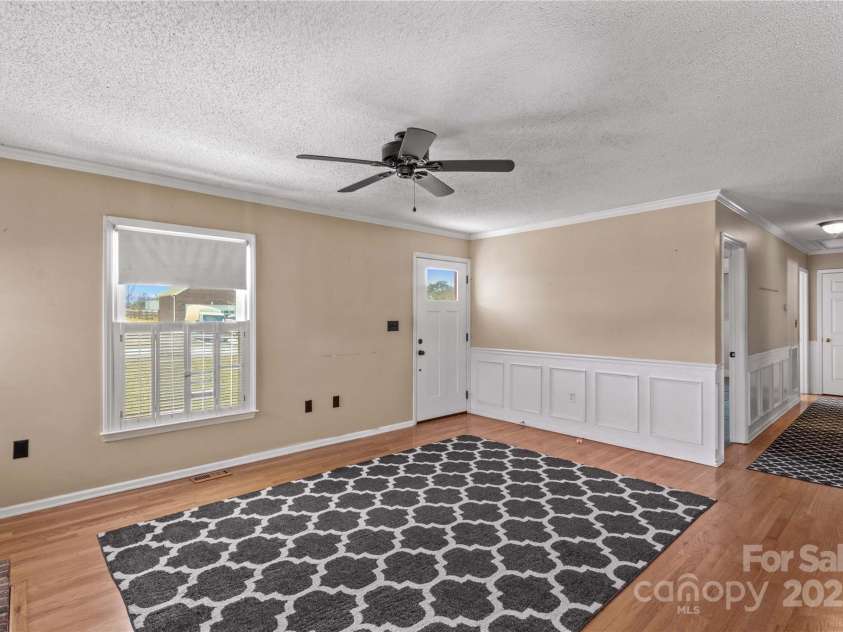 130 Ketchie Drive, Mooresville, NC 28115.  MLS# CAR4224055, YatesRealty ID 1528. 