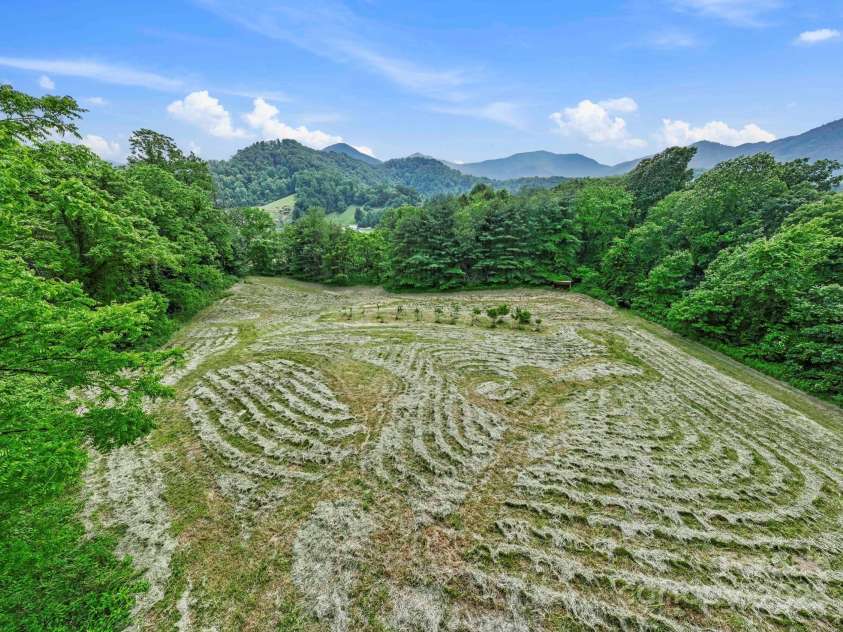 51 HOMEFIRE COVE Cove, Leicester, NC 28748.  MLS# CAR4269158, YatesRealty ID 1528. 