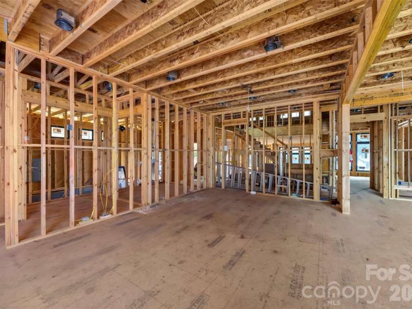 13117 Hamilton Place Drive, Charlotte, NC 28273.  MLS# CAR4366996, YatesRealty ID 15280. 