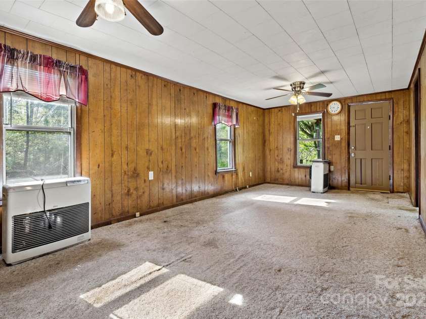 1470 Lytle Mountain Road, Marion, NC 28752.  MLS# CAR4251089, YatesRealty ID 15281. 