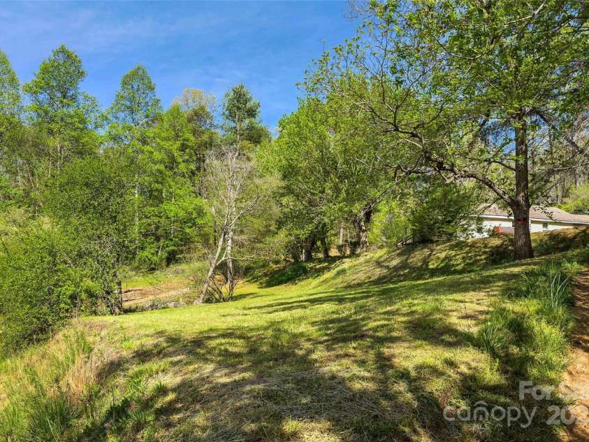 1470 Lytle Mountain Road, Marion, NC 28752.  MLS# CAR4251089, YatesRealty ID 15281. 