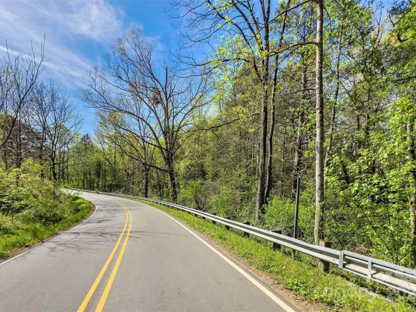 1470 Lytle Mountain Road, Marion, NC 28752.  MLS# CAR4251089, YatesRealty ID 15281. 