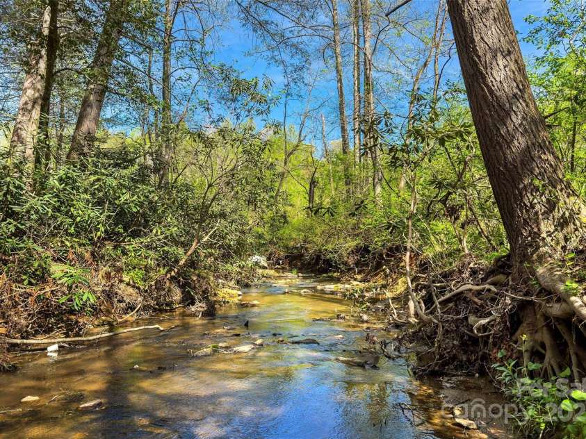 1470 Lytle Mountain Road, Marion, NC 28752.  MLS# CAR4251089, YatesRealty ID 15281. 