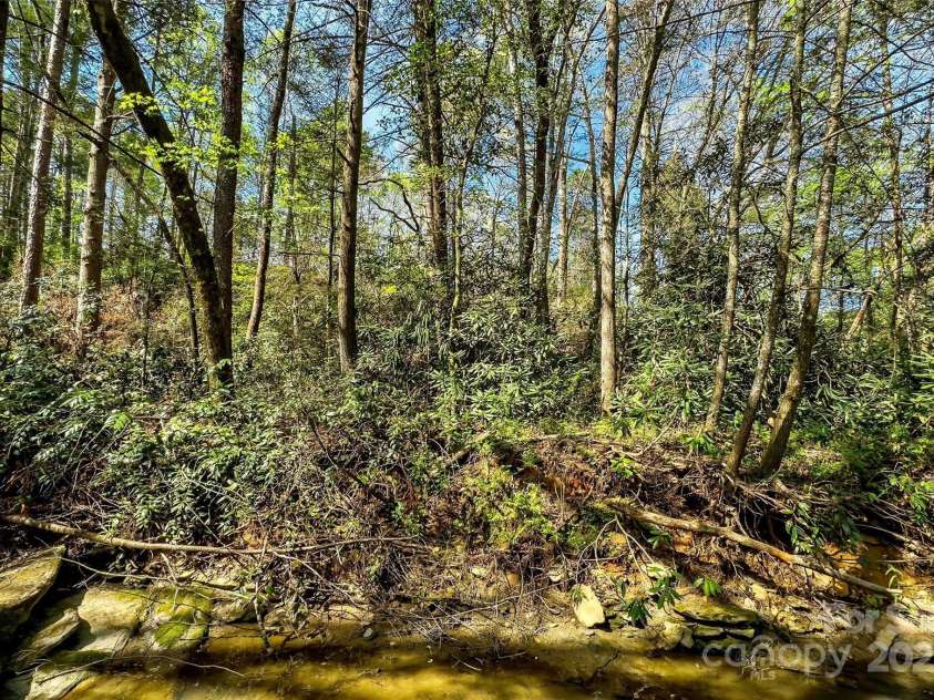 1470 Lytle Mountain Road, Marion, NC 28752.  MLS# CAR4251089, YatesRealty ID 15281. 