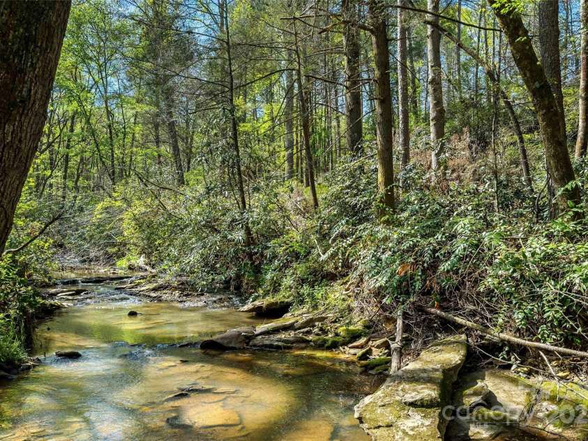 1470 Lytle Mountain Road, Marion, NC 28752.  MLS# CAR4251089, YatesRealty ID 15281. 