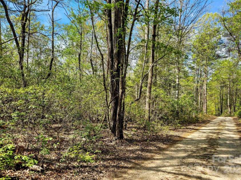 1470 Lytle Mountain Road, Marion, NC 28752.  MLS# CAR4251089, YatesRealty ID 15281. 