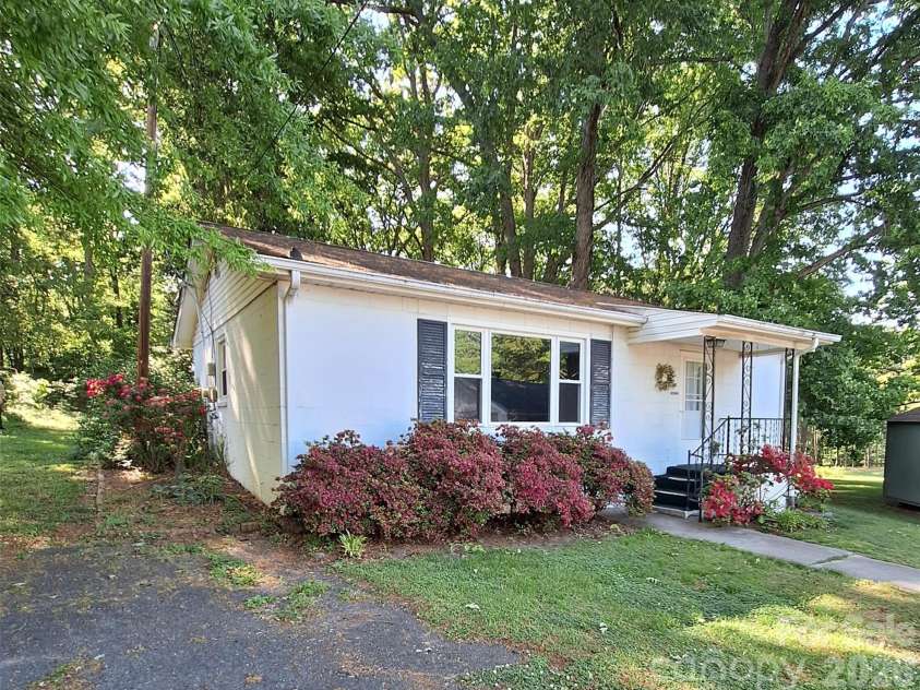 14623 Lucia Riverbend Highway, Stanley, NC 28164.  MLS# CAR4373851, YatesRealty ID 15282. 2nd home