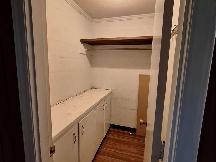 14623 Lucia Riverbend Highway, Stanley, NC 28164.  MLS# CAR4373851, YatesRealty ID 15282. Closet