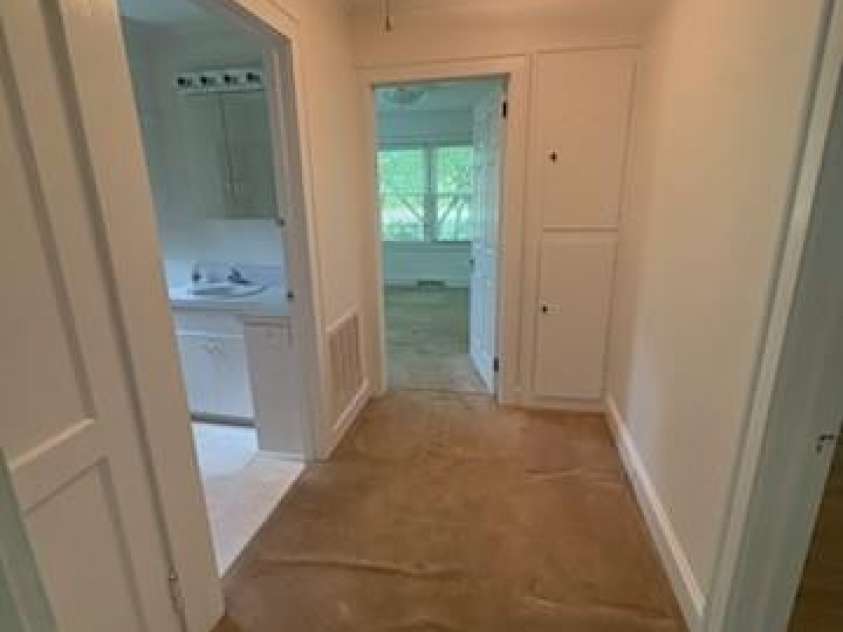 14623 Lucia Riverbend Highway, Stanley, NC 28164.  MLS# CAR4373851, YatesRealty ID 15282. Hall