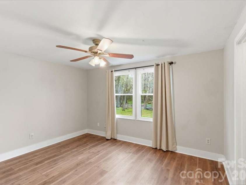 11407 Antebellum Drive, Charlotte, NC 28273.  MLS# CAR4362851, YatesRealty ID 15283. 