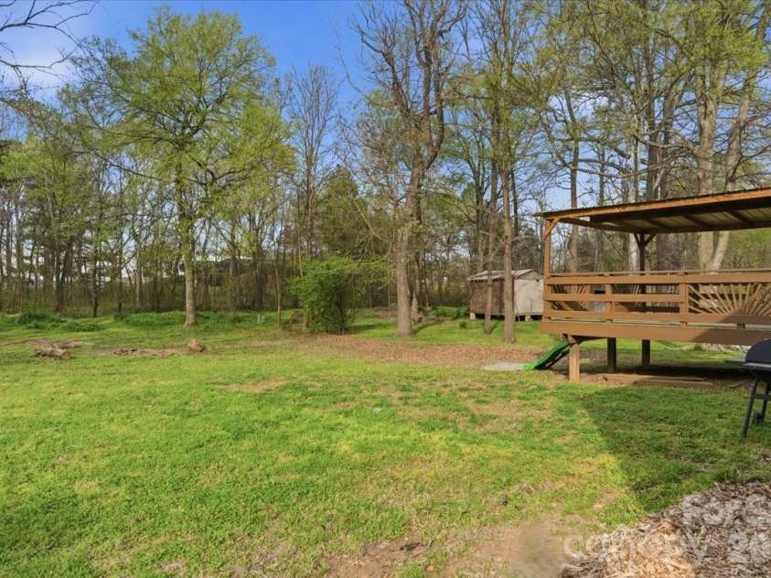 11407 Antebellum Drive, Charlotte, NC 28273.  MLS# CAR4362851, YatesRealty ID 15283. 