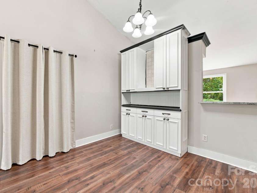 11407 Antebellum Drive, Charlotte, NC 28273.  MLS# CAR4413607, YatesRealty ID 15283. 