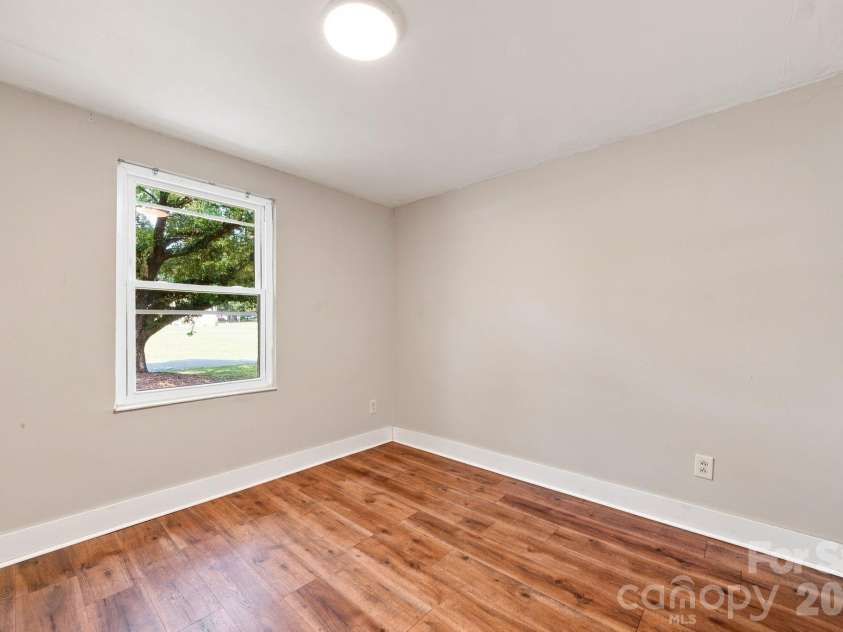 11407 Antebellum Drive, Charlotte, NC 28273.  MLS# CAR4413607, YatesRealty ID 15283. 