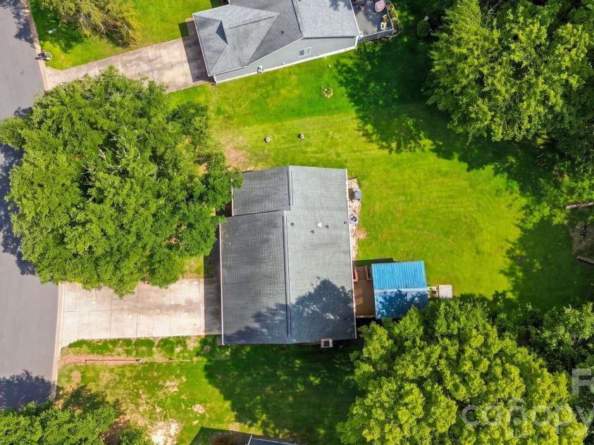 11407 Antebellum Drive, Charlotte, NC 28273.  MLS# CAR4413607, YatesRealty ID 15283. 