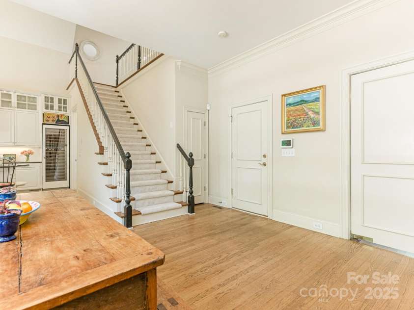 2516 Selwyn Avenue, Charlotte, NC 28209.  MLS# CAR4262800, YatesRealty ID 15283. Secondary Staircase