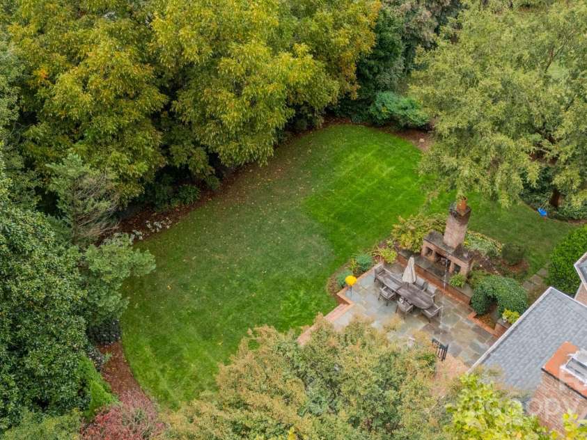 2516 Selwyn Avenue, Charlotte, NC 28209.  MLS# CAR4316948, YatesRealty ID 15283. Backyard