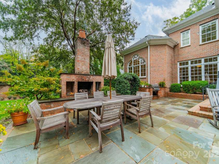 2516 Selwyn Avenue, Charlotte, NC 28209.  MLS# CAR4316948, YatesRealty ID 15283. Terrace, Outdoor Fireplace & Grill