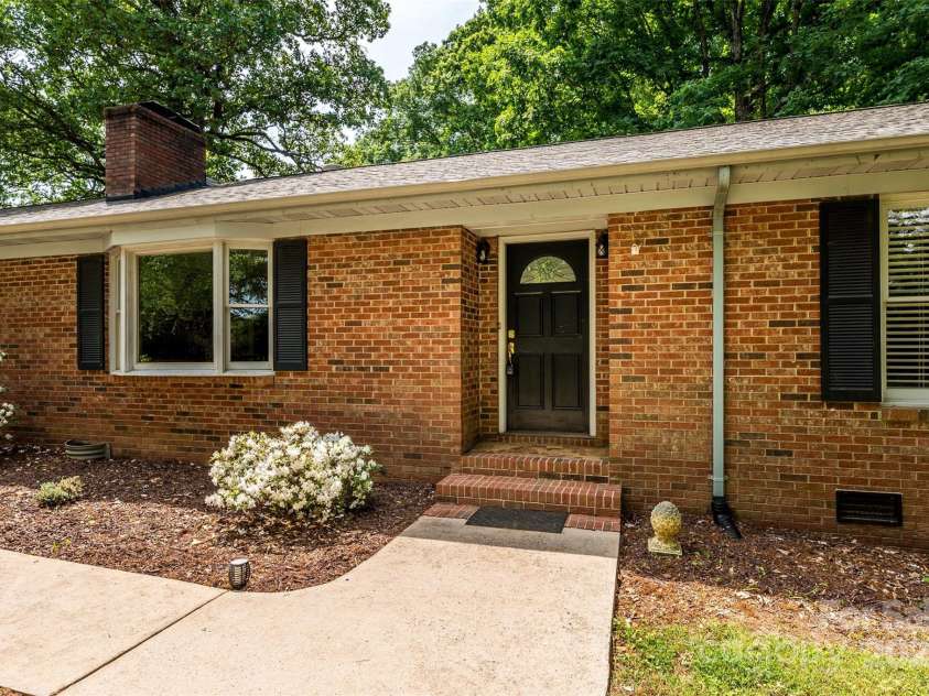 13030 Mayes Road, Huntersville, NC 28078.  MLS# CAR4253946, YatesRealty ID 15284. 