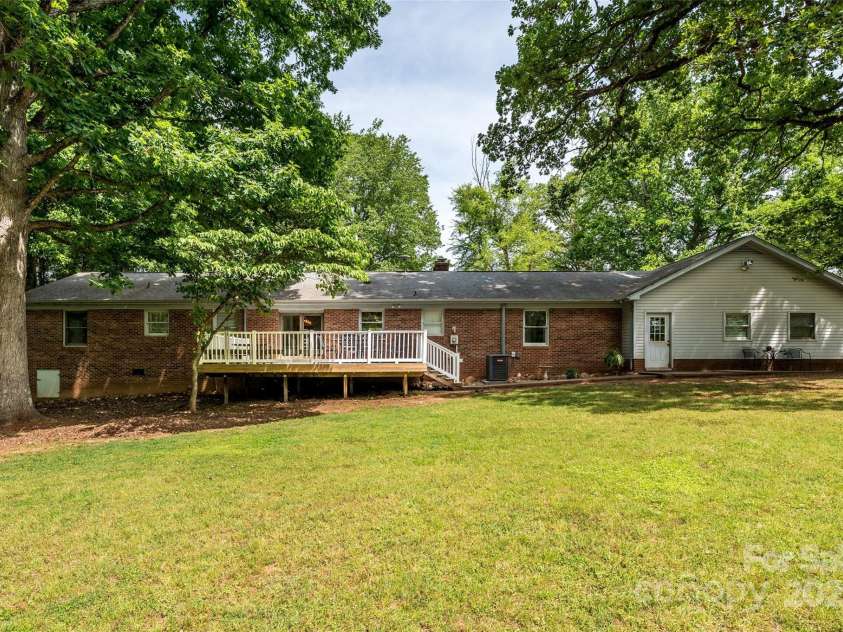 13030 Mayes Road, Huntersville, NC 28078.  MLS# CAR4253946, YatesRealty ID 15284. 