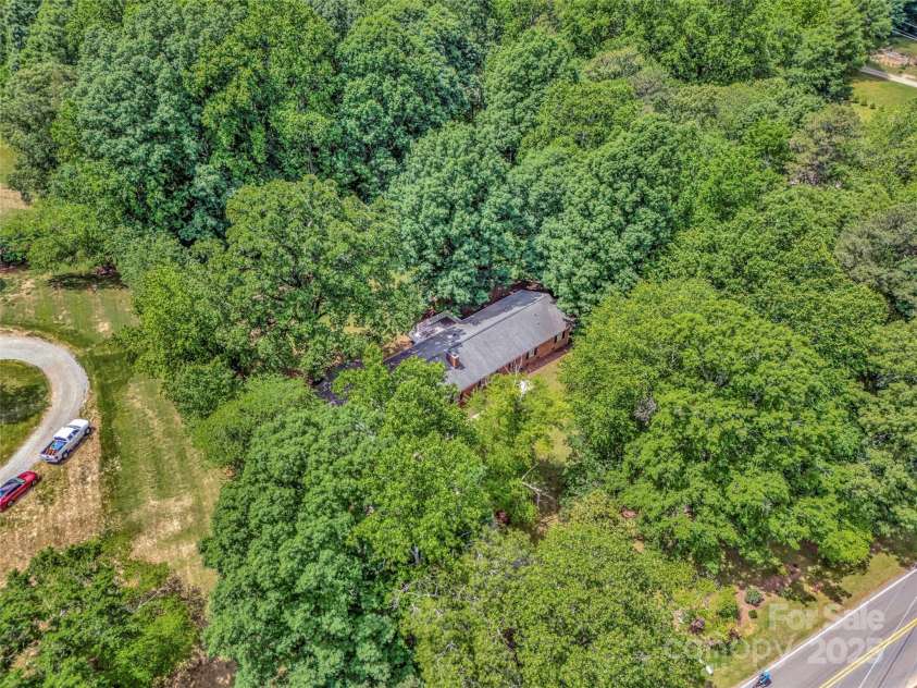 13030 Mayes Road, Huntersville, NC 28078.  MLS# CAR4253946, YatesRealty ID 15284. 