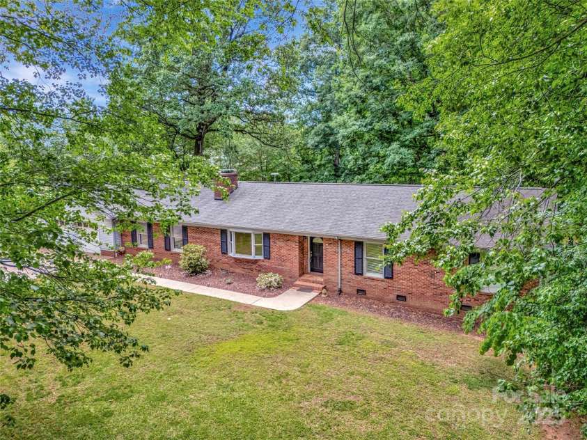 13030 Mayes Road, Huntersville, NC 28078.  MLS# CAR4253946, YatesRealty ID 15284. 