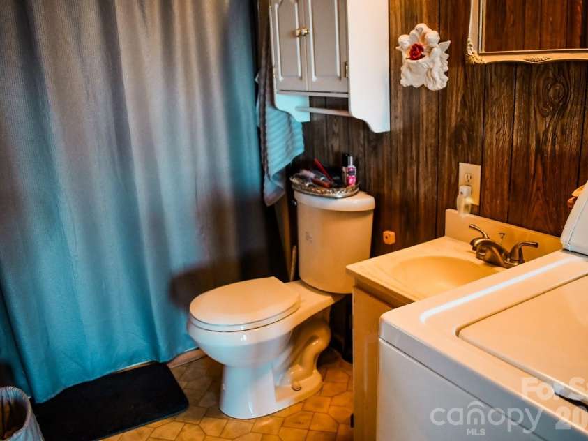 4928 Northcrest Street, Claremont, NC 28610.  MLS# CAR4347665, YatesRealty ID 15285. 