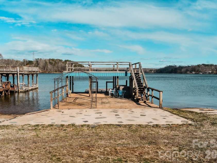 4928 Northcrest Street, Claremont, NC 28610.  MLS# CAR4347665, YatesRealty ID 15285. 