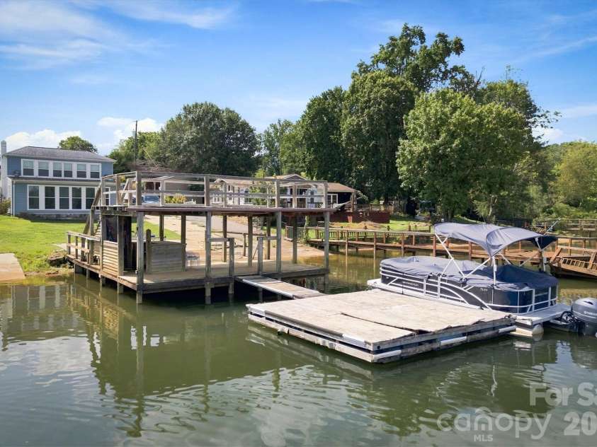 4928 Northcrest Street, Claremont, NC 28610.  MLS# CAR4416537, YatesRealty ID 15285. 