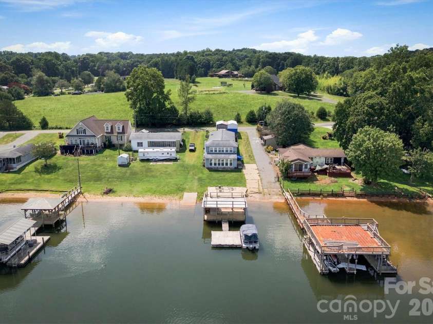 4928 Northcrest Street, Claremont, NC 28610.  MLS# CAR4416537, YatesRealty ID 15285. 