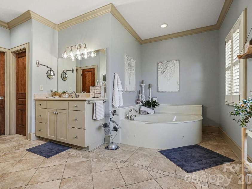 2554 Deep Gap Farm Road, Mill Spring, NC 28756.  MLS# CAR4395366, YatesRealty ID 15286. 