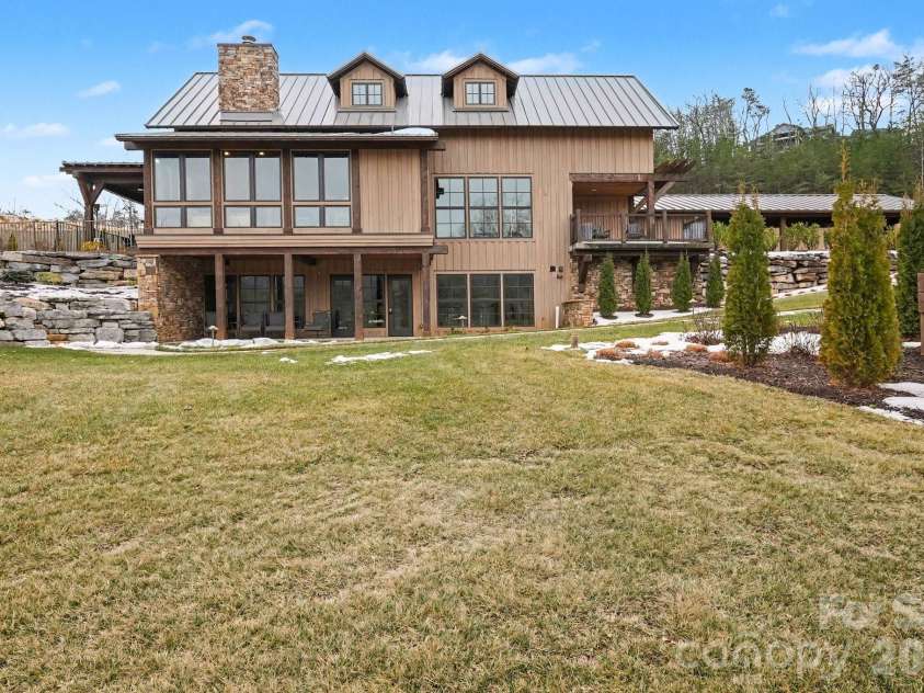 2554 Deep Gap Farm Road, Mill Spring, NC 28756.  MLS# CAR4395366, YatesRealty ID 15286. 