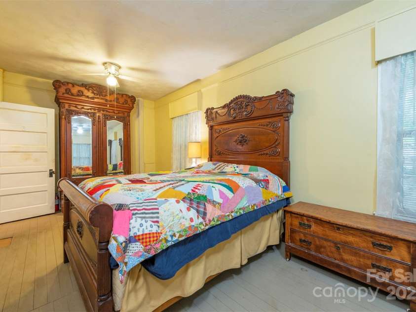 223 Assembly Drive, Montreat, NC 28757.  MLS# CAR4256904, YatesRealty ID 15288. Primary Bedroom on main floor.