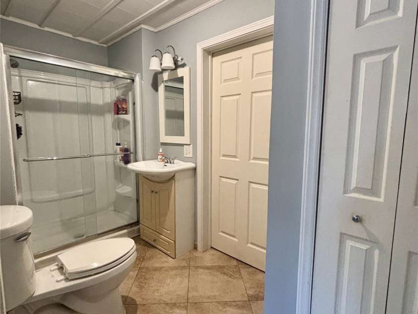 168 Collins Avenue, Forest City, NC 28043.  MLS# CAR4262721, YatesRealty ID 15289. 