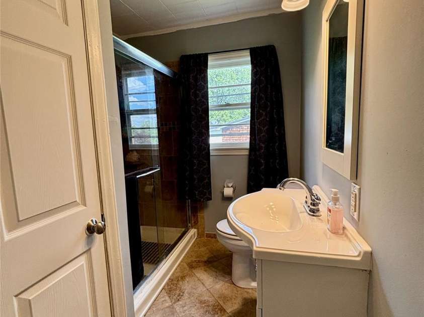 168 Collins Avenue, Forest City, NC 28043.  MLS# CAR4262721, YatesRealty ID 15289. 