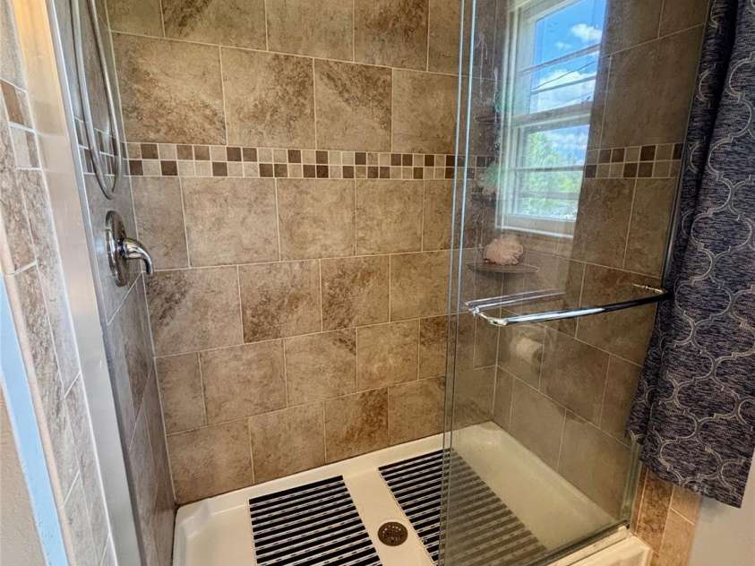 168 Collins Avenue, Forest City, NC 28043.  MLS# CAR4262721, YatesRealty ID 15289. 