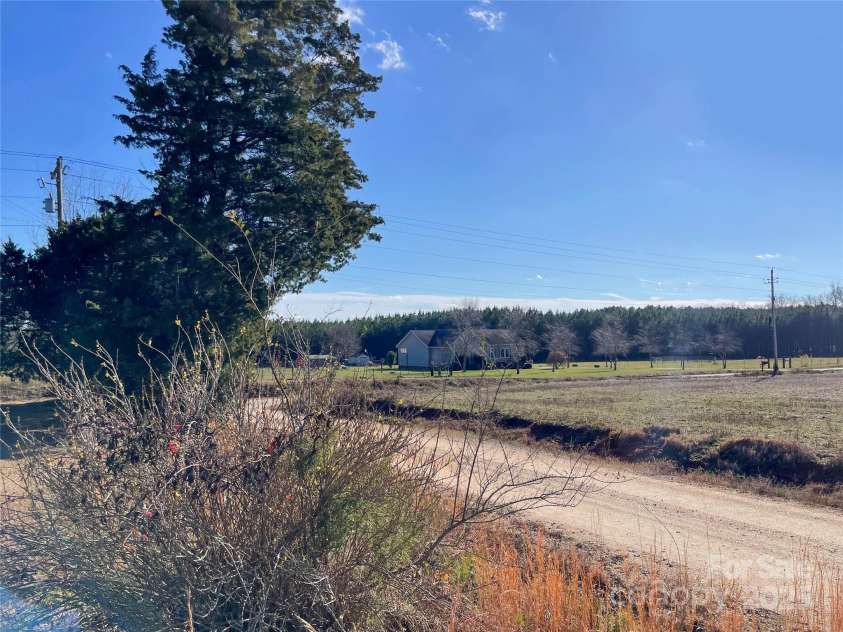32 Tell Davidson Road, Chesterfield, SC 29709.  MLS# CAR4210125, YatesRealty ID 15289. 