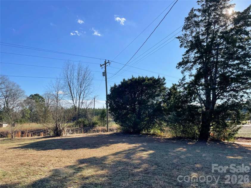 32 Tell Davidson Road, Chesterfield, SC 29709.  MLS# CAR4210125, YatesRealty ID 15289. 