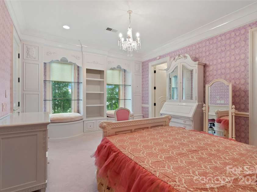 18019 Harbor Light Boulevard, Cornelius, NC 28031.  MLS# CAR3895525, YatesRealty ID 1529. 