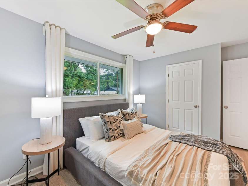 2508 Carrington Court, Charlotte, NC 28208.  MLS# CAR4288824, YatesRealty ID 1529. Primary bedroom features an en-suite bathroom