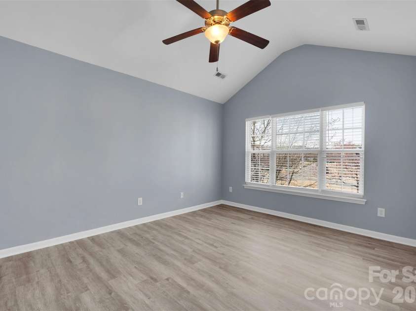 11722 Prideland Court, Charlotte, NC 28273.  MLS# CAR4354193, YatesRealty ID 15291. Primary Bed