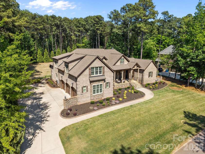 320 Barber Loop, Mooresville, NC 28117.  MLS# CAR4373221, YatesRealty ID 15292. 