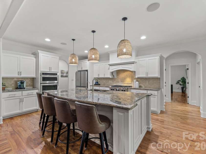 320 Barber Loop, Mooresville, NC 28117.  MLS# CAR4373221, YatesRealty ID 15292. 