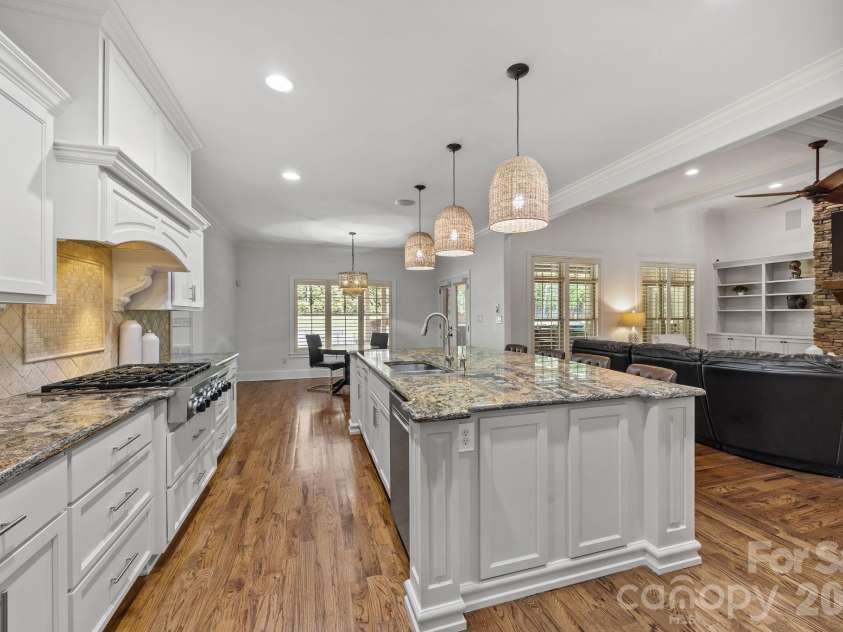 320 Barber Loop, Mooresville, NC 28117.  MLS# CAR4373221, YatesRealty ID 15292. 