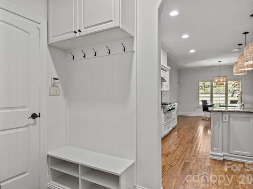 320 Barber Loop, Mooresville, NC 28117.  MLS# CAR4373221, YatesRealty ID 15292. 