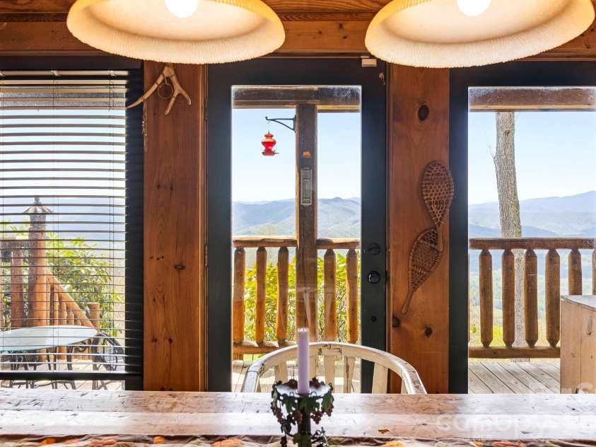 195 Justin Ridge, Clyde, NC 28721.  MLS# CAR4372962, YatesRealty ID 15293. 