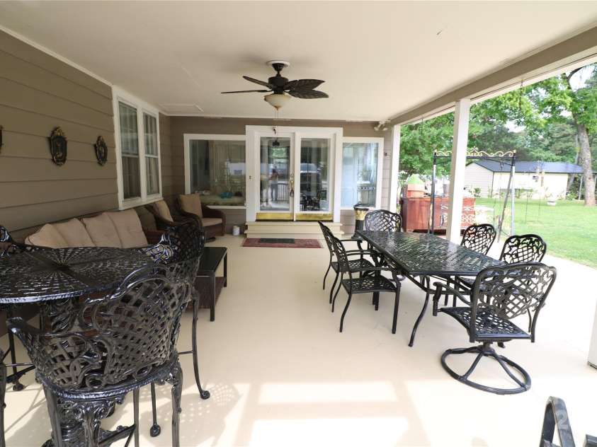 238 Mountain Street, Rutherfordton, NC 28139.  MLS# CAR4253975, YatesRealty ID 15293. 