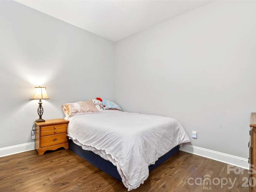 50 Glass Falls Trail, Black Mountain, NC 28711.  MLS# CAR4374383, YatesRealty ID 15294. 