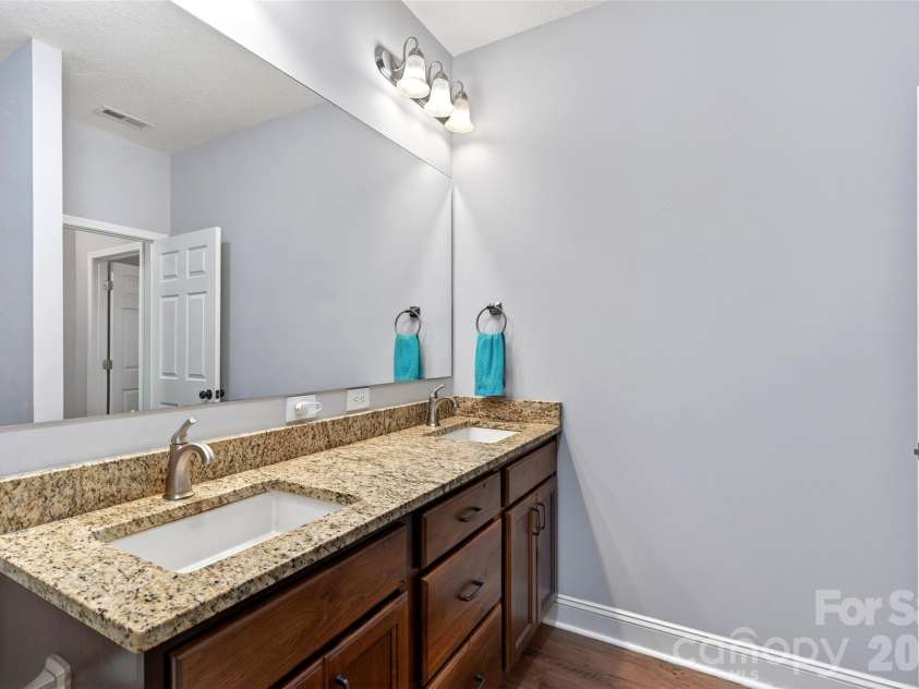 50 Glass Falls Trail, Black Mountain, NC 28711.  MLS# CAR4374383, YatesRealty ID 15294. 