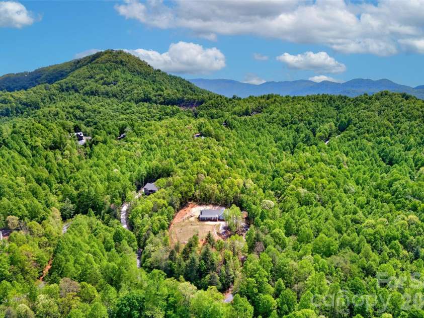 50 Glass Falls Trail, Black Mountain, NC 28711.  MLS# CAR4374383, YatesRealty ID 15294. 